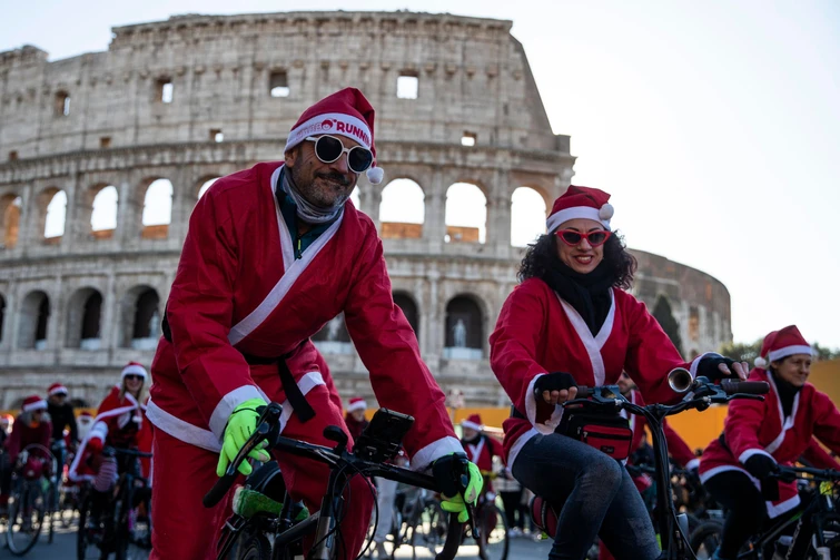 Babbo Natale esiste Ecco cosa rispondere e a che età svelare la verità