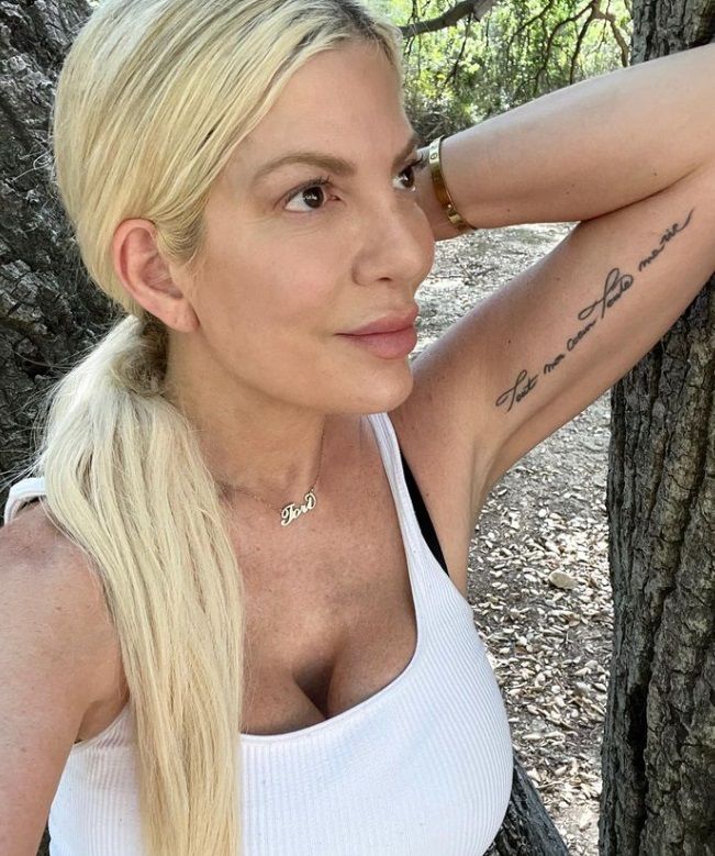 Tori Spelling costretta ad aprire un profilo su OnlyFans per pagare il college ai suoi 5 figli Ecco cosa farà