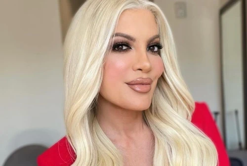 Tori Spelling costretta ad aprire un profilo su OnlyFans per pagare il college ai suoi 5 figli Ecco cosa farà