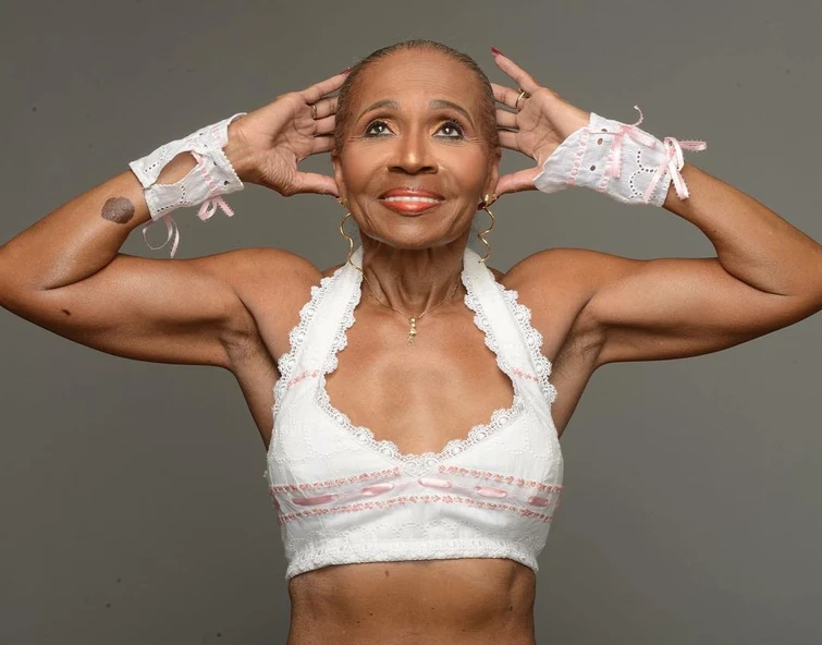 Ernestine Shepherd la body builder di 80 anni più vecchia del mondo