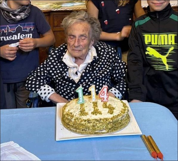 Nonna Claudia è la più anziana d'Italia: &quot;Ho 114 anni, forse Dio si è scordato di me&quot;. Ecco il suo segreto