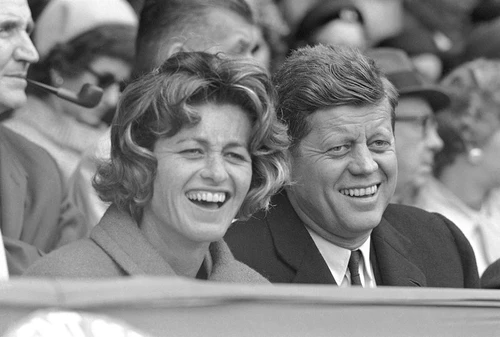 Addio a Jean Kennedy sorella di JFK e Robert Fu ambasciatrice per la pace in Irlanda La sua storia straordinaria