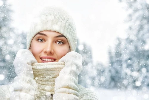 Proteggere e curare la pelle con il freddo dalle classiche creme ai bagni al mandarino