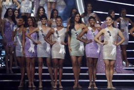 Scandalo molestie a Miss Universo stavolta le candidate dicono Basta Umiliate e degradate