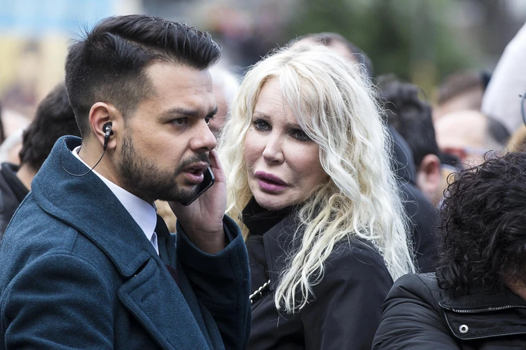 Ivana Spagna si confessa linfanzia povera la mafia che voleva rapirla e quel tentato suicidio che fallì grazie a una gattina