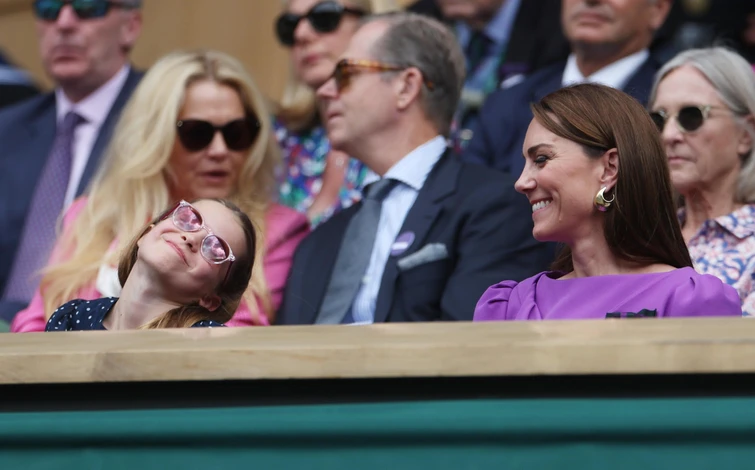 Kate Middleton tutti in piedi per lei a Wimbledon il perché del colore lilla e le sue parole