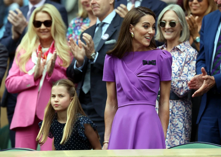 Kate Middleton tutti in piedi per lei a Wimbledon il perché del colore lilla e le sue parole