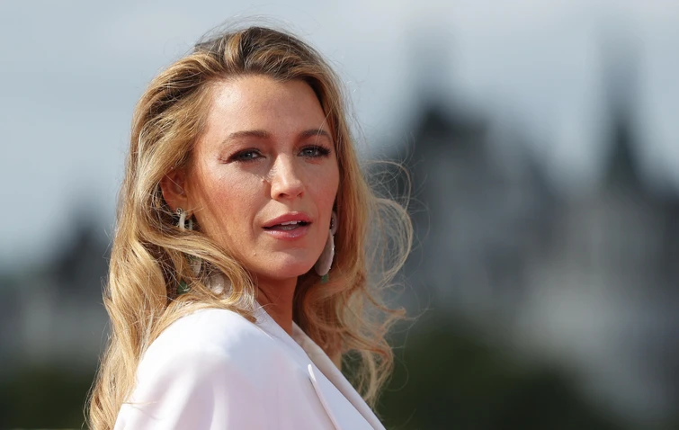 Blake Lively travolta dalle critiche Teme che sia la fine della sua carriera