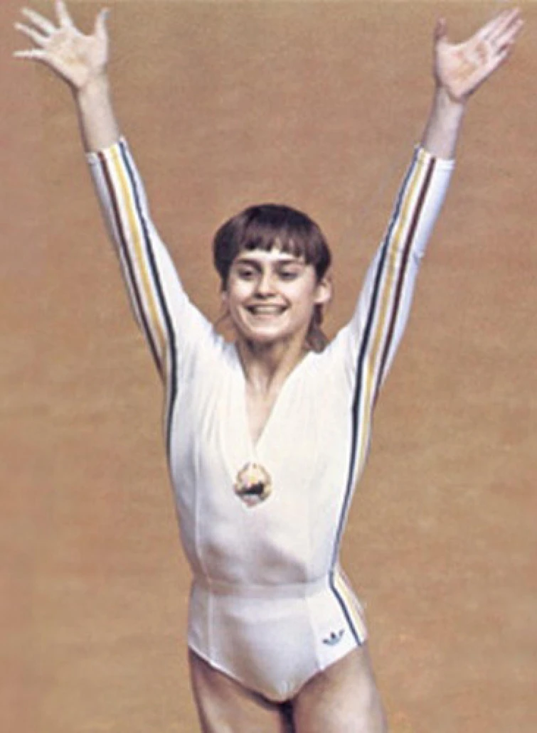  Nadia Comaneci 