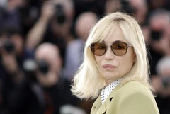 Emmanuelle Béart e il dolore per lincesto Perché ho rotto il silenzio Con Ettore Scola Unesperienza infernale