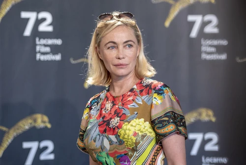 Emmanuelle Béart e il dolore per lincesto Perché ho rotto il silenzio Con Ettore Scola Unesperienza infernale