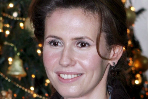 Spese folli ed elogio della violenza chi è Asma Assad la first lady che non ha fatto nulla per salvare la Siria 