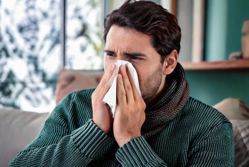 Perché si soffre di allergie anche in inverno Come agiscono e come affrontarle