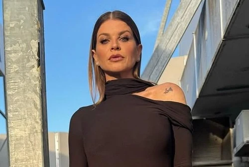 Alessandra Amoroso è in crisi per la gravidanza Non sarò una supermamma
