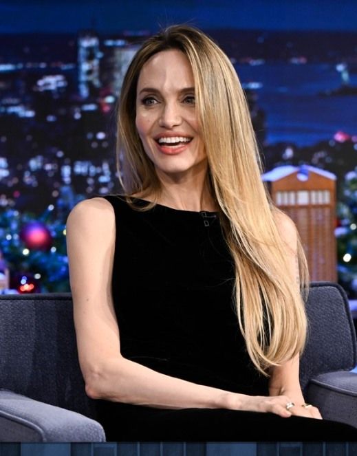 Angelina Jolie Fallon show