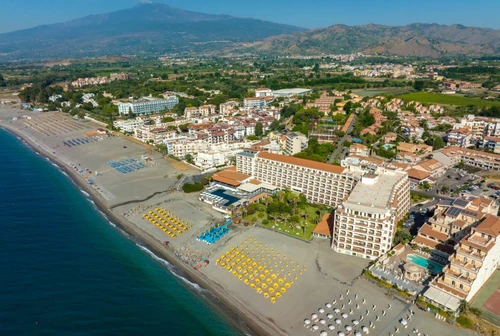 Apre i battenti il Delta Hotels by Marriott Giardini Naxos