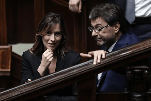 Da potentissima ministra a semplice deputata Boschi Sono abituata alle montagne russe