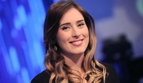 Le lacrime della Boschi ascesa e caduta della fidanzata dItalia