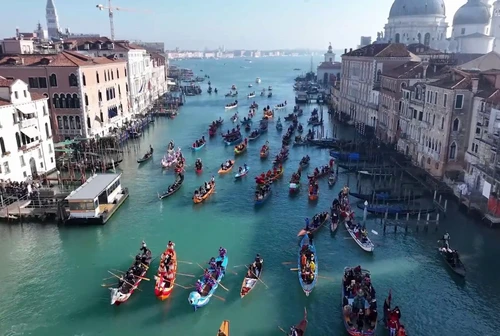 Carnevale di Venezia al via tra magia e tradizione