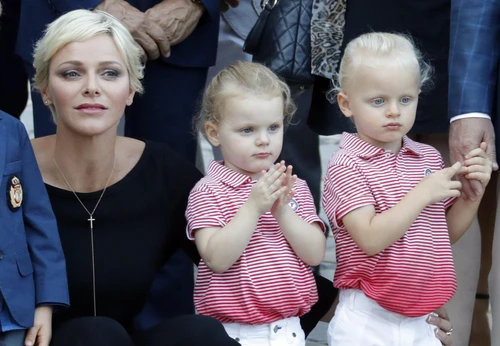 Charlene di Monaco mamma normale Crescere due gemelli è estenuante