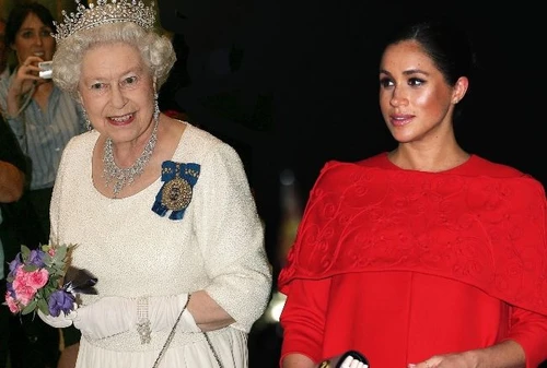 La Regina Elisabetta vieta a Meghan i gioielli di Diana