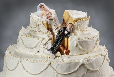 Matrimonio lampo da record dopo 3 minuti lei chiede il divorzio Mi ha offeso