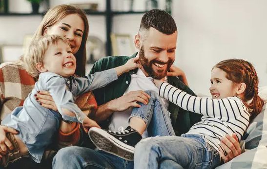 famiglia-ansa-i-stock.jpg