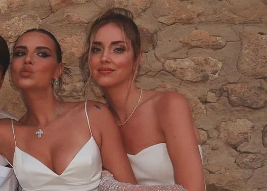 Ferragni i guai non finiscono mai Tensioni anche con la mamma che non approva il nuovo flirt Di chi si tratta