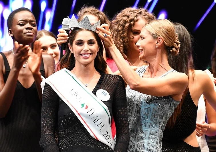 Miss Italia 2024 è la toscana Ofelia Passamonti seconda la sarda Elisa Armosini