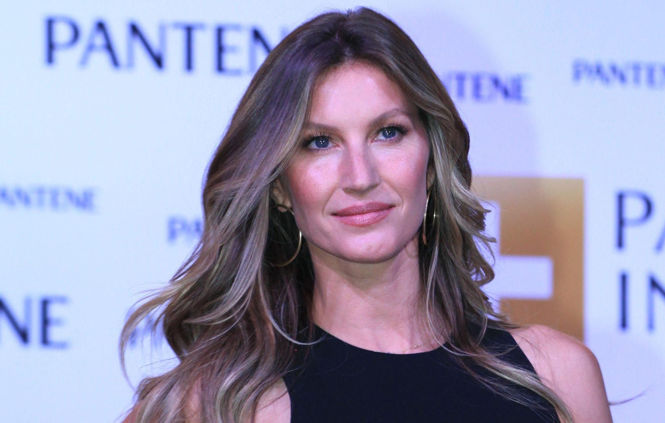 Gisele Bündchen incinta del terzo figlio a 44 anni. Il nuovo compagno è un ex amico