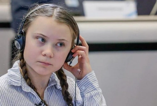 Rita Pavone contro Greta Thunberg Intanto lattivista è candidata al Nobel per la pace