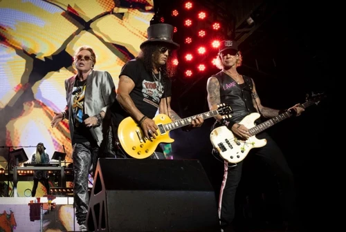 Guns N Roses pubblicano il nuovo singolo The General