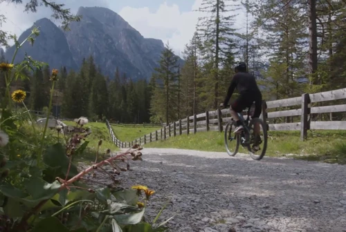 Il caro vacanze si fa sentire per due italiani su tre