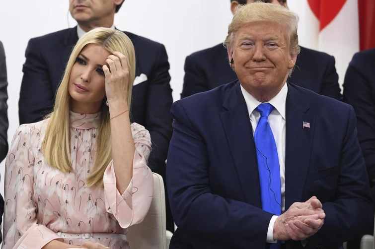 I repubblicani traditi dalle figlie le scelte a sorpresa di Ivanka Trump e Barbara Bush