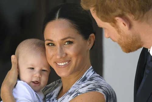 Il racconto shock di Meghan Markle Quando la camera di Archie prese fuoco