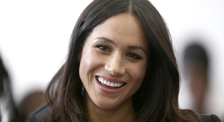 Meghan Markle stroncata la sua serie è un riempitivo di vita stupido con una disperazione tangibile