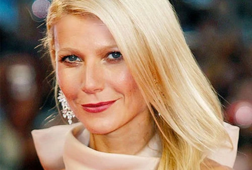 Gwyneth Paltrow denunciata Dopo le uova per la vagina e i consigli per il sesso anale è di nuovo sotto accusa