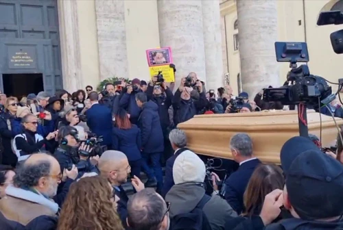 Sandra Milo lultimo saluto nella Chiesa degli Artisti