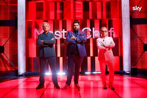 Torna Masterchef ci sarà un giudice ombra