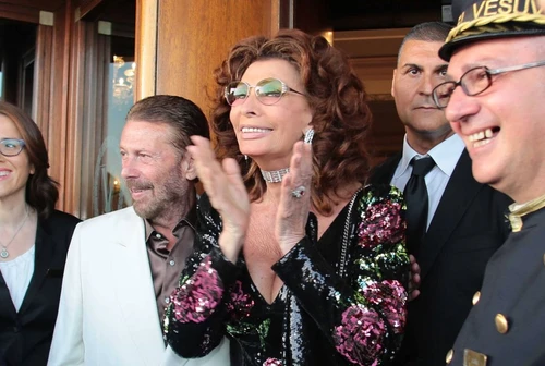 Treccani Sophia Loren personaggio dellanno 2024