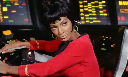 Addio al tenente Uhura di Star Trek Perché tutti devono conoscere Nichelle Nichols e cosa significò per gli Usa