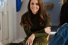 Kate Middleton perché non porta più lanello di Diana che le regalò William Intanto raggiunge un nuovo traguardo